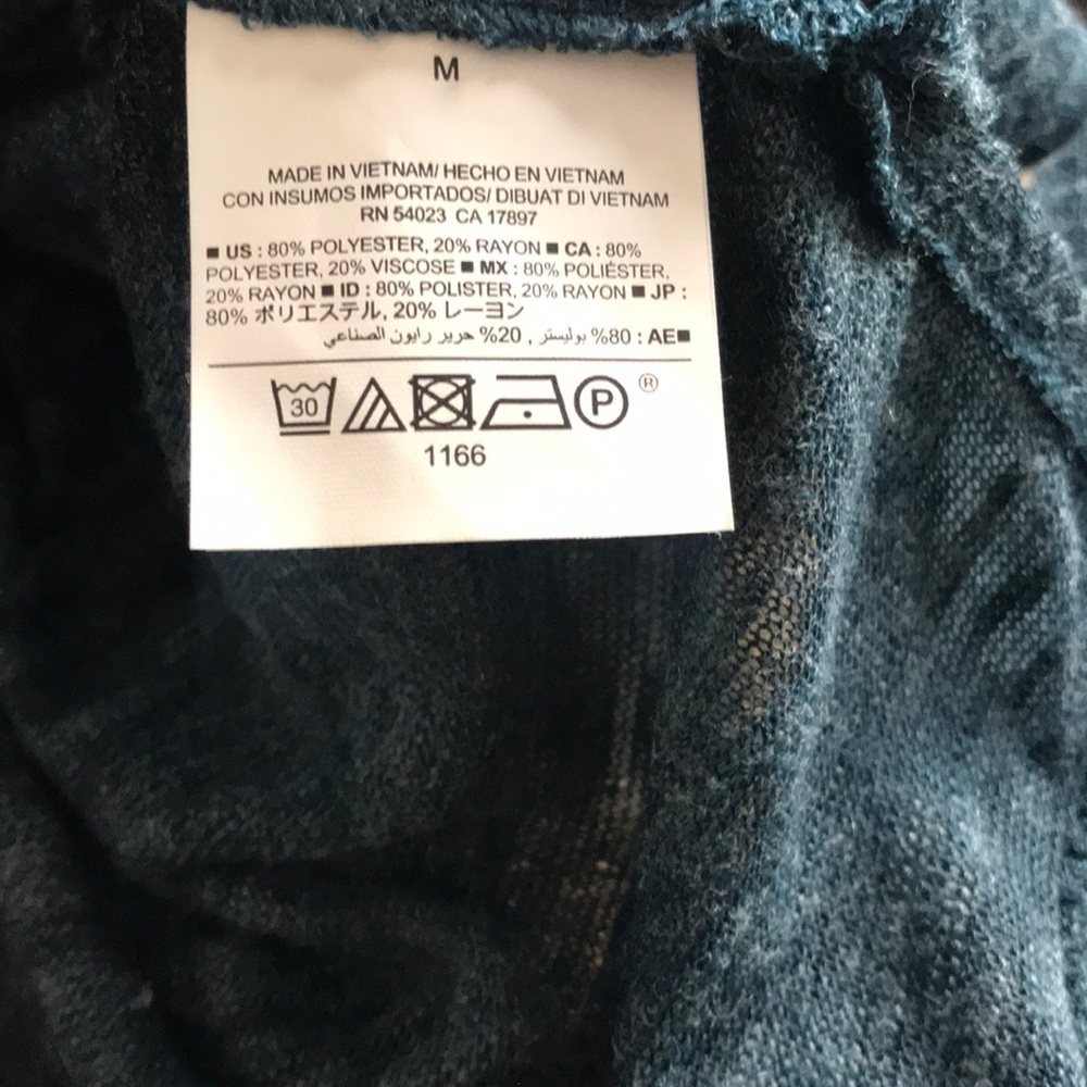 Old Navy Boxy Heather-Slub Sweater Top Size Medium - Picture 4 of 6